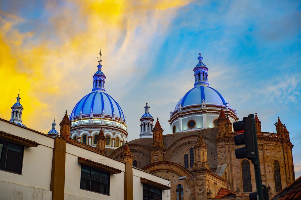 Ecuador church domes