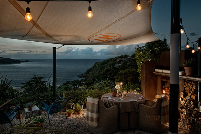 Luxury New Zealand Honeymoon North Island dining table