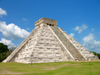 Mexico travel information - Mayan Pyramid Chichen Itza