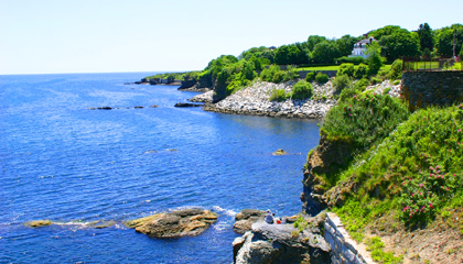 Newport Rhode Island travel information - cliff walk