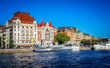 Best-Places-to-Travel-in-June-Luxury-Summer-Travel-Sweden