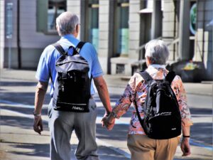 couple holding hands