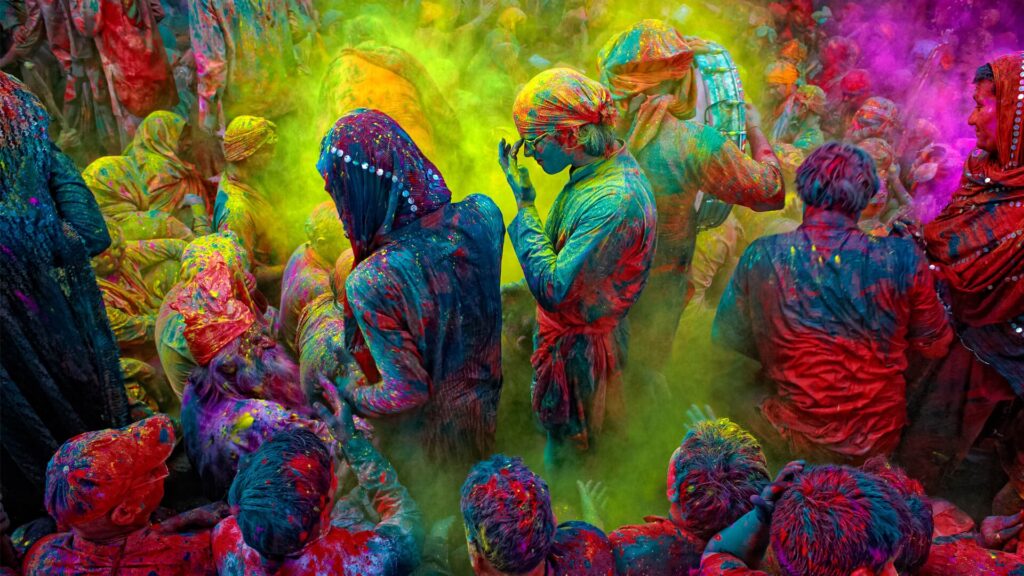 India paint festival