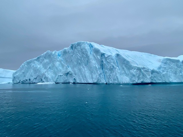 Greenland iceberg horiz