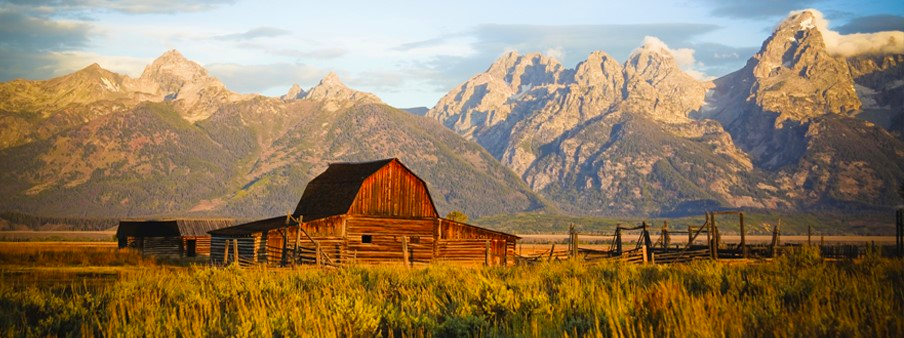 Multigenerational USA mountains