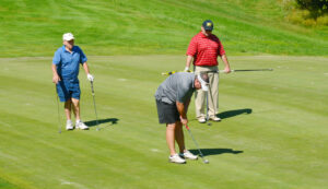 Golfers Putting