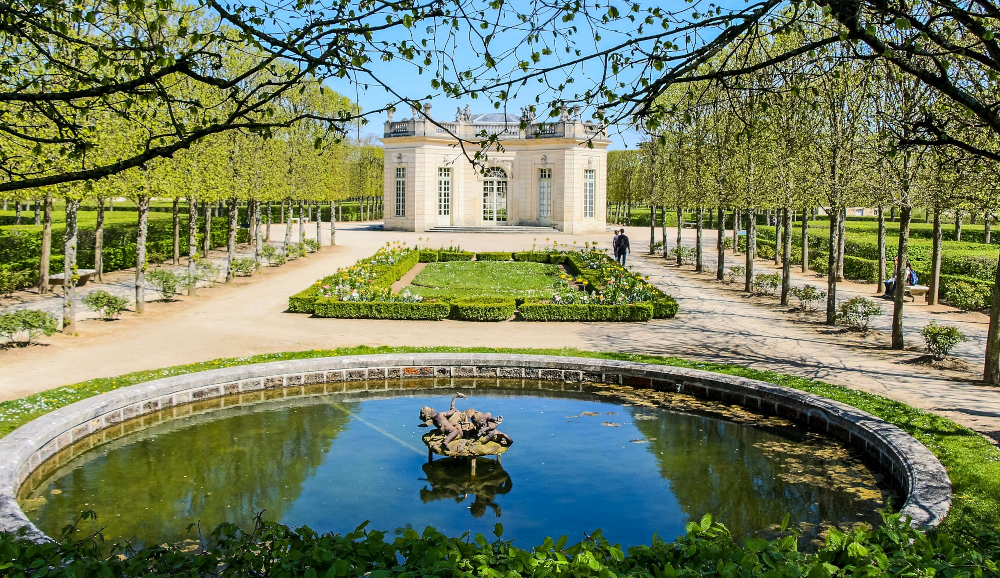 Versailles Petit Trianon garden